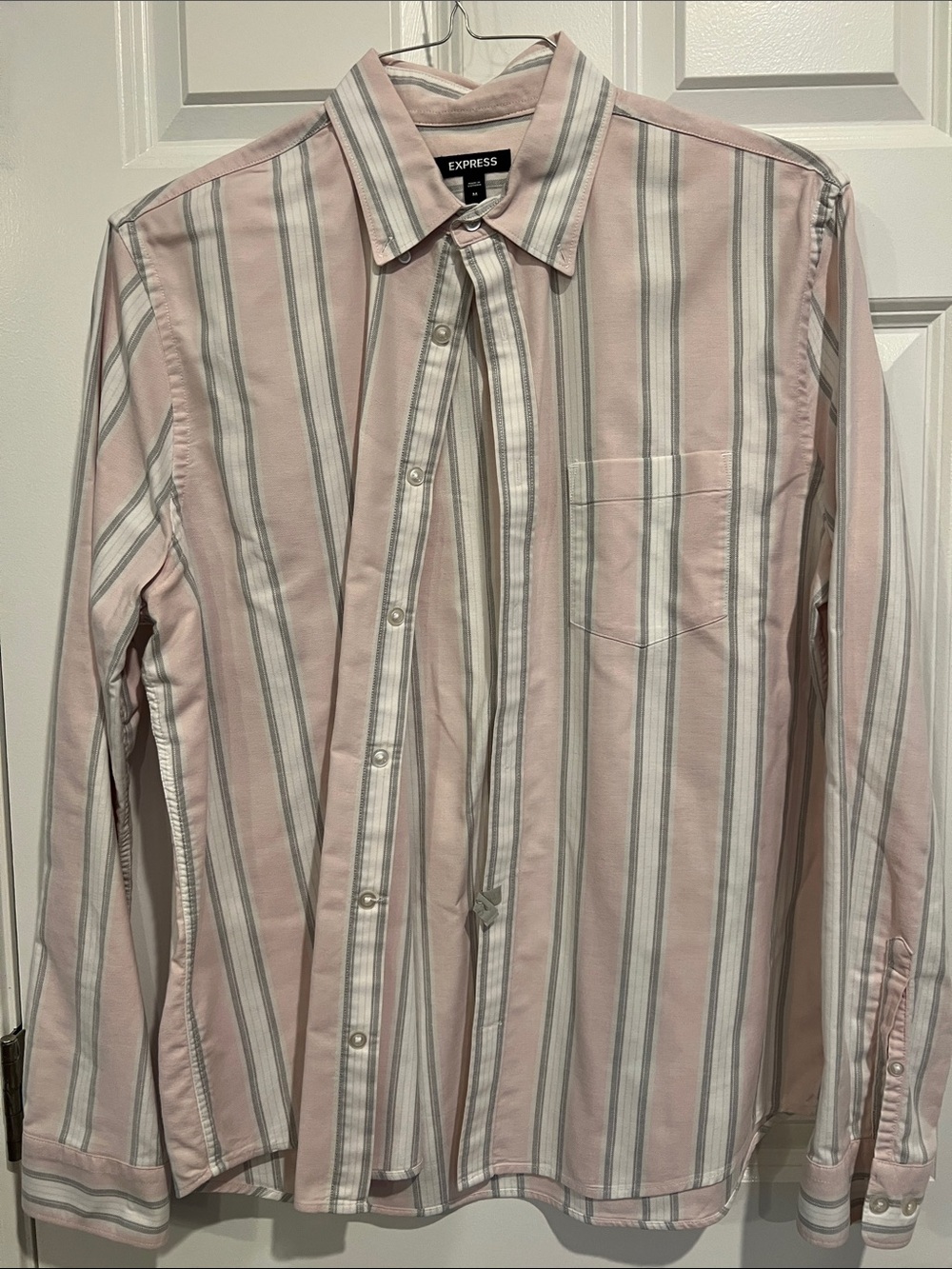 Express Men’s Pale Pink Stripe Button-Down Shirt - Size Medium